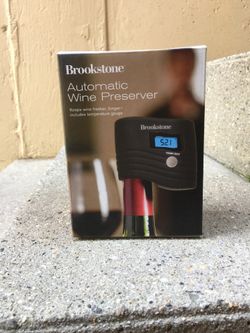 Brookstone wine preserver