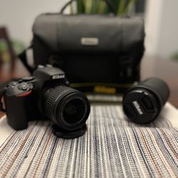 Nikon DS3500 (Camera + Extra)