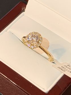 (4th of July Specials) Beautiful Brilliant Cut Simulated Diamond Engagement/Promise Ring Solid 18k Yellow Gold