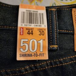 44 By 30 New Levi's 501