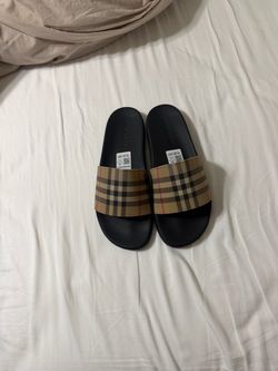 Burberry slides