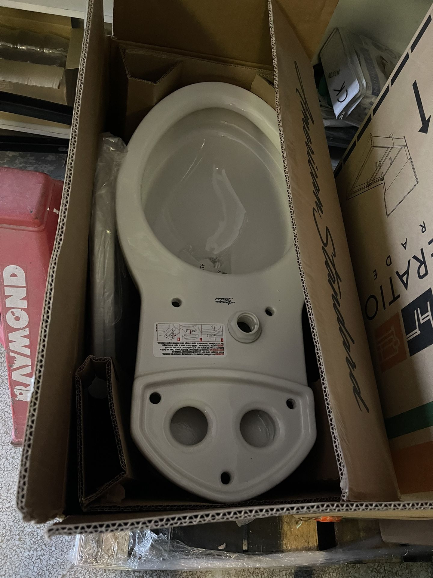 NEW American Standard 3385A.100CP.020 Elongated Toilet Bowl With Seat & BIDET with VorMax Plus FreshInfuser