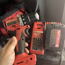Milwaukee Drill Set 