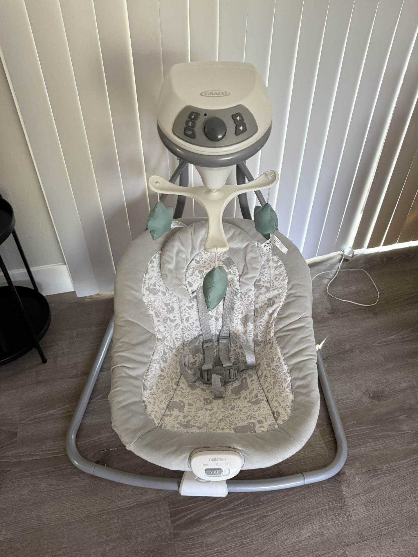 Gravo Simple Sway Baby Swing