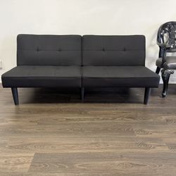 Black Futon