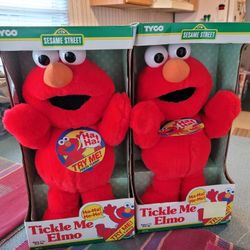 Rare Original Tickle Me Elmo