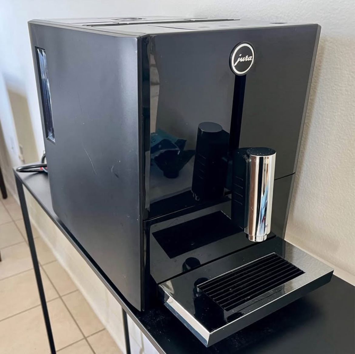 Jura A1 Super Automatic Espresso Machine (piano black)