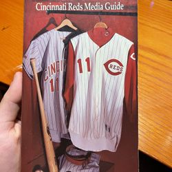 OG Cincinnati Reds Media Guide 