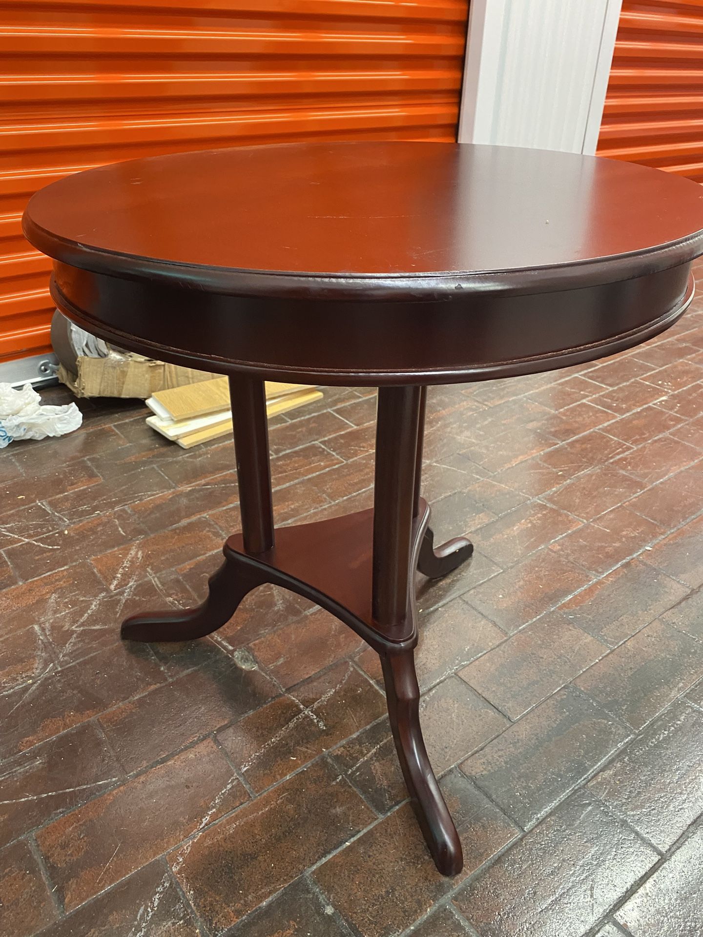 1 End Table Brand New