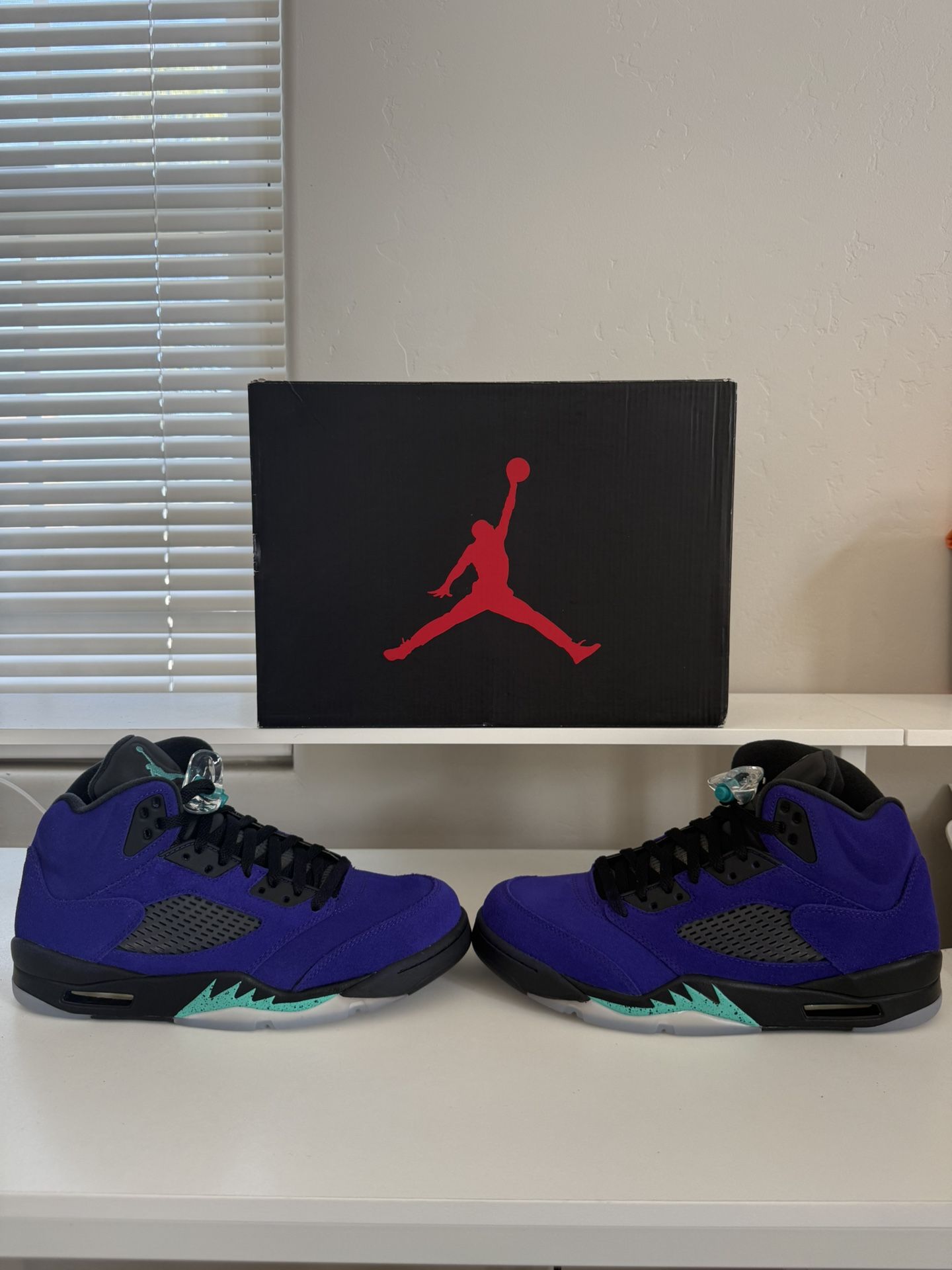 Jordan 5 Retro Alternate Grape
