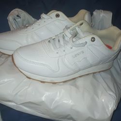 Levi's Sneakers Size 10