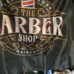 Barber cape, Hair salon haircut gown brand new with adjustable closure, professional salon 