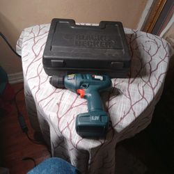 Black and Decker 6.0v 9089 Electric Drill w Case Working No Charger Included 