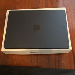 MacBook Air 13.6in 