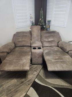 Love Seat Electric Recliners