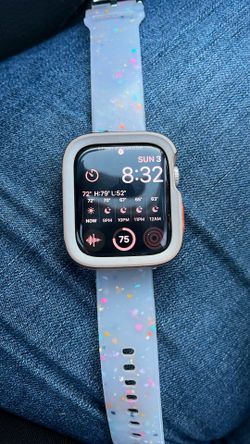Rose Gold Apple Watch Series 8  45mm