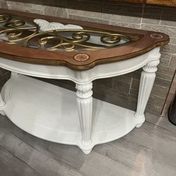 Beautifully Refinished Entry Table