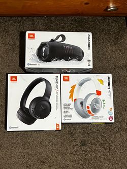 JBL Charge 6, JBL Tune 510BT & JBL Junior 470NC Bundle