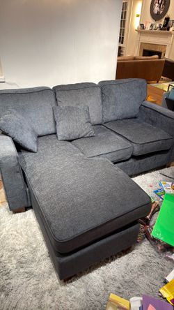 Great condition reversible sectional sofa