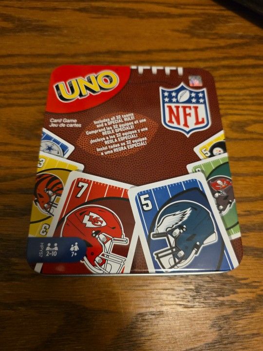 Mattel Games UNO NFL Card Game For Kids And Adults, Travel Game With NFL Team In