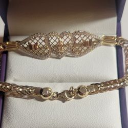 14 K GOLD  BRACELET 