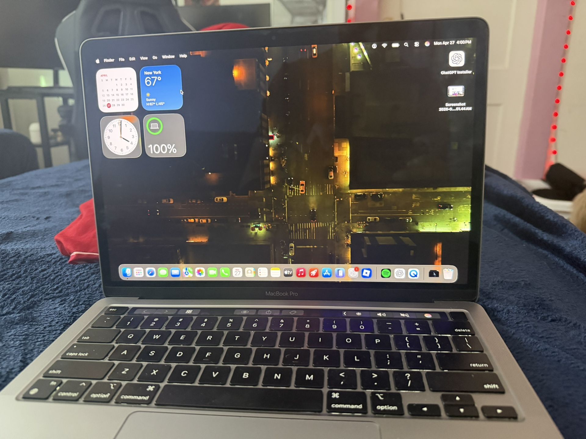 MacBook Pro M2 2022 8grm 256 GB