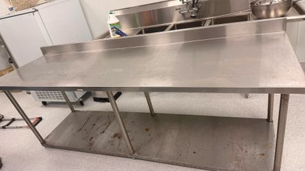 8 FT Commercial Stainless Steel Prep Table – Heavy Duty – Excellent Condition
