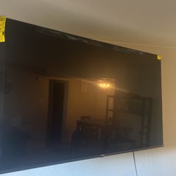 NEW 65’ Hisense TV