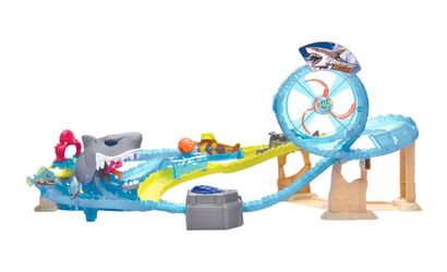 Adventure Force Shark Cyclone Playset
