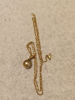 14K Gold Necklace/ 14K Pearl Pendant 
