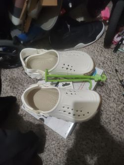 Crocs Classic Clogs White with Tags