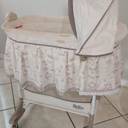  Bassinet