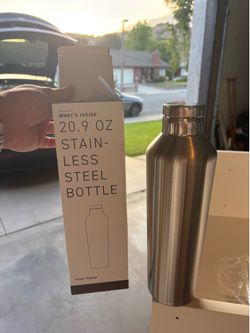 h2go Manhattan 20.9 oz Stainless Steel Insulated Water Bottle – New in Box, Copper Vacuum Insulation