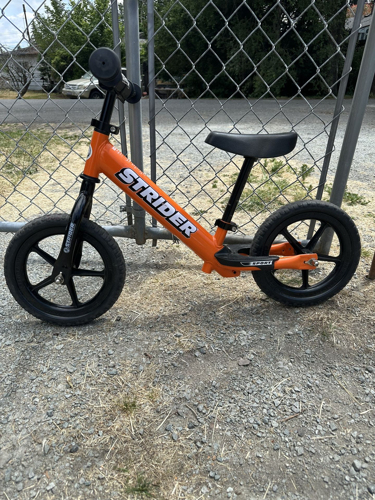 Strider Balance Bike 