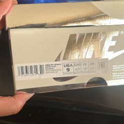 Metallic Jordan 1 Size Women’s 9