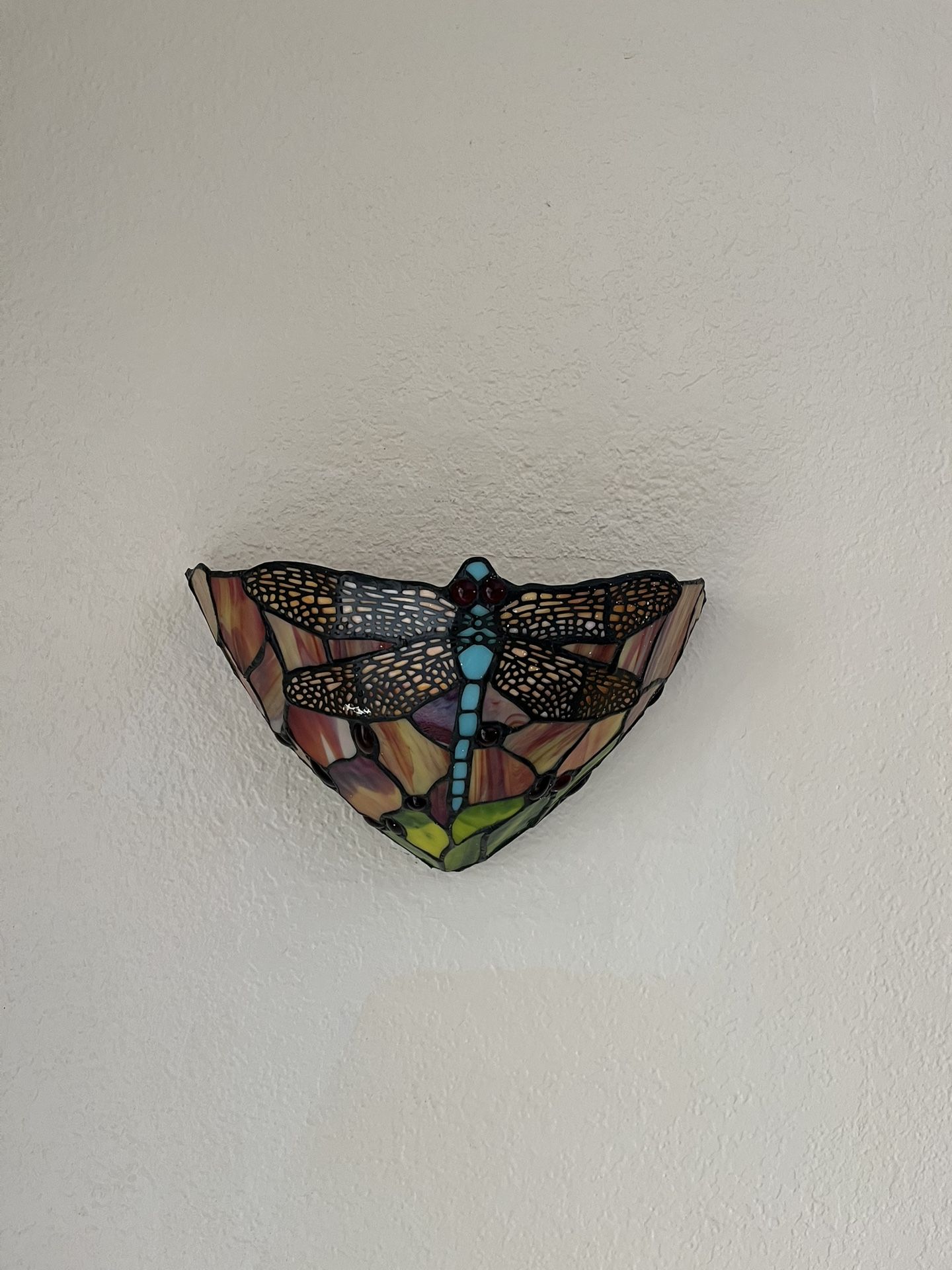 Vintage Tiffany Style Glass Wall Light Sconce Half Moon Shade Dragonfly 13 x 9.5