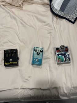 Guitar pedals - Tech21, Earthquaker, Saturnworks