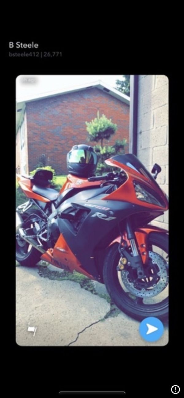 Yamaha r1