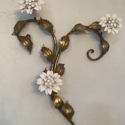Vintage Italian Brass Floral Wall Lamp Sculpture Sconce