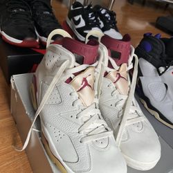 JORDAN 6 MAROON SIZE 11 75$