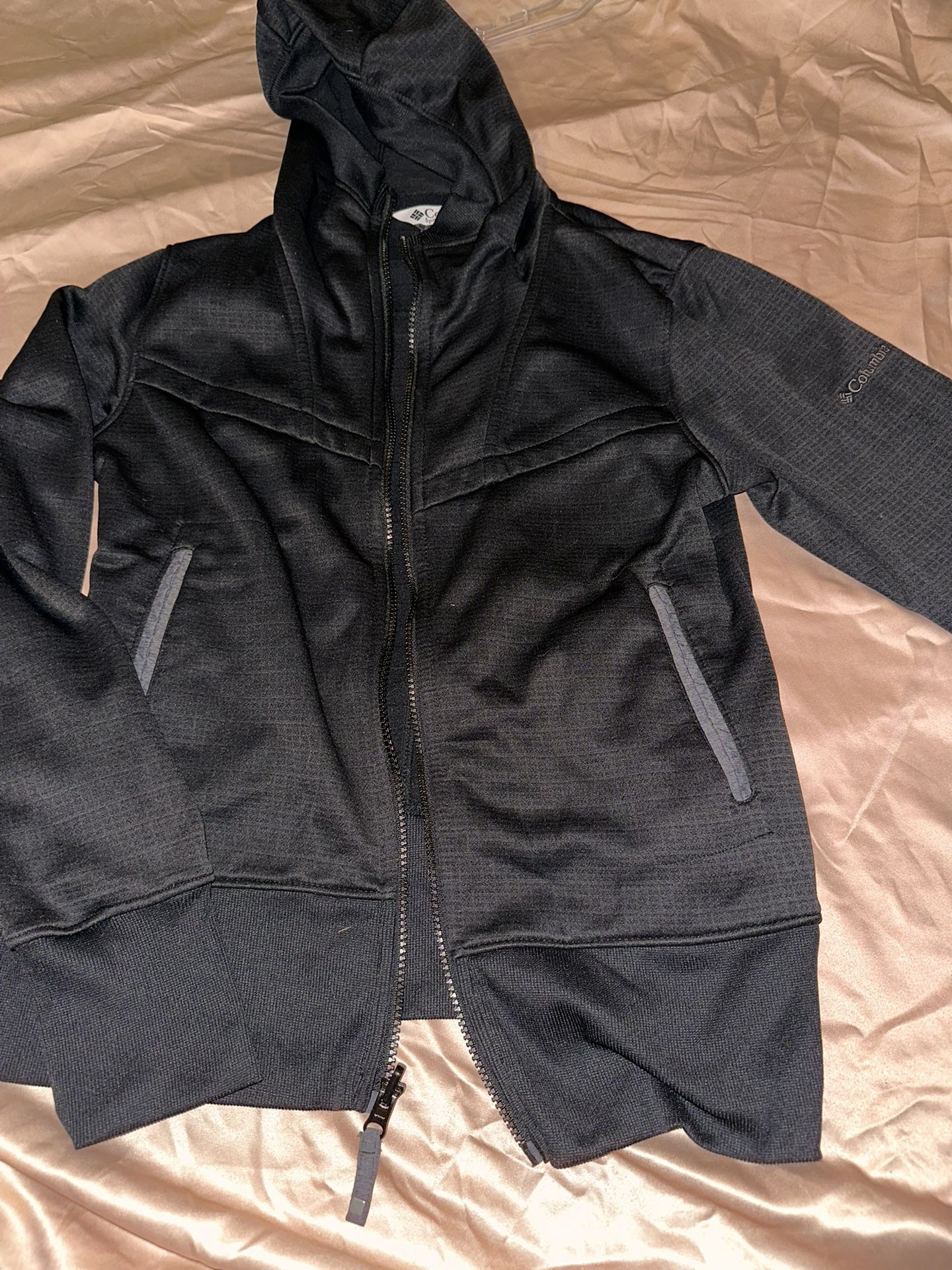 Columbia Zip Up