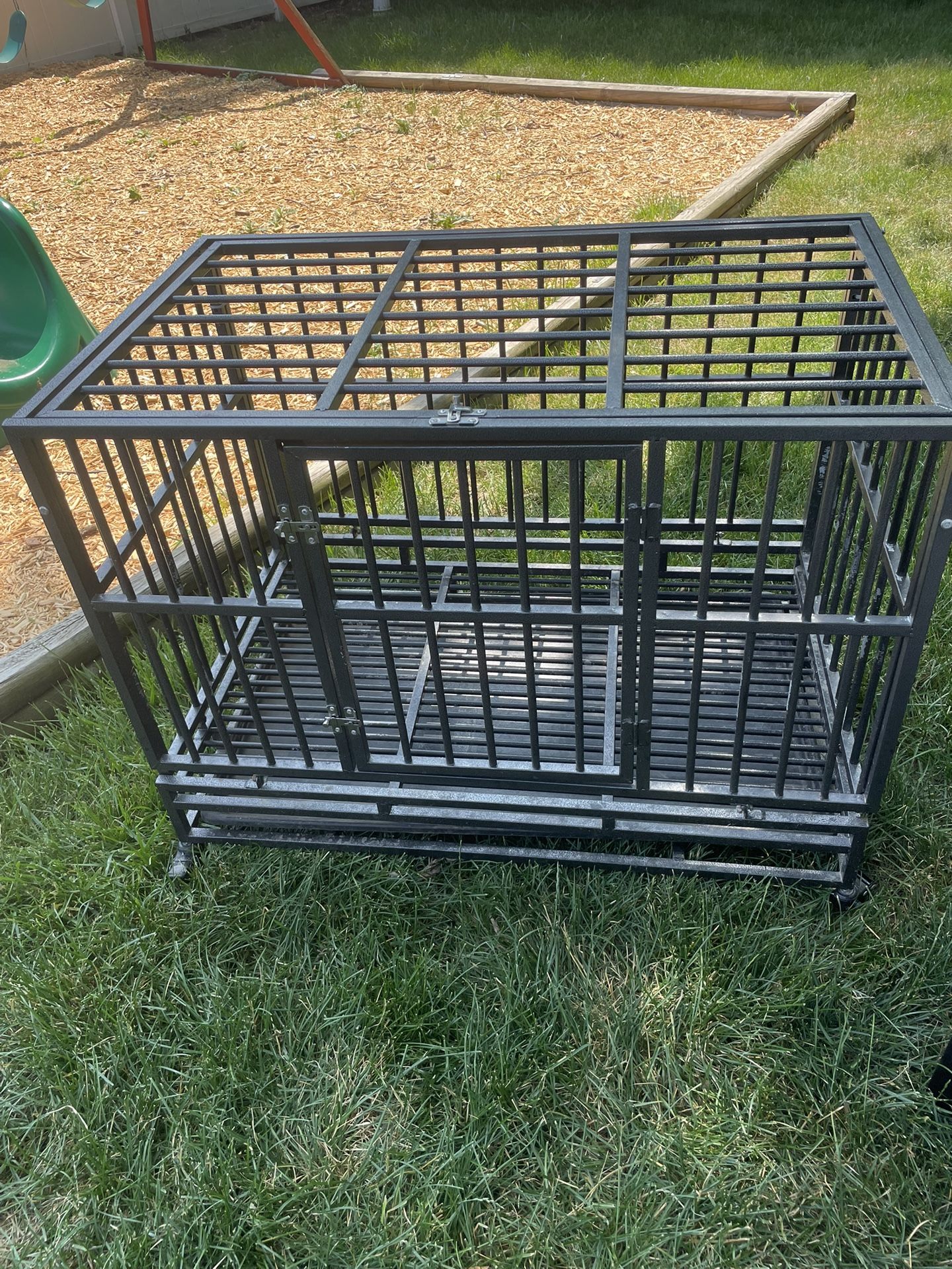 Dog Kennel/crate