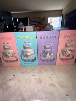 Hello kitty and friends bottles