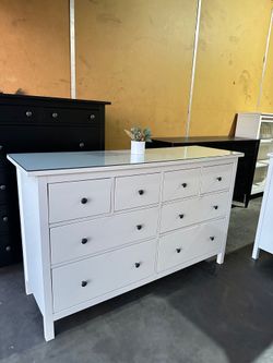 IKEA Hemnes White 8 Drawer Dresser