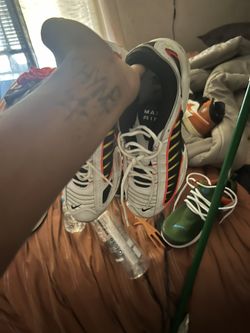 Nike Size 9.5