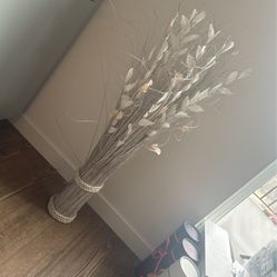 Nice Crafted Imitation Plant Decor