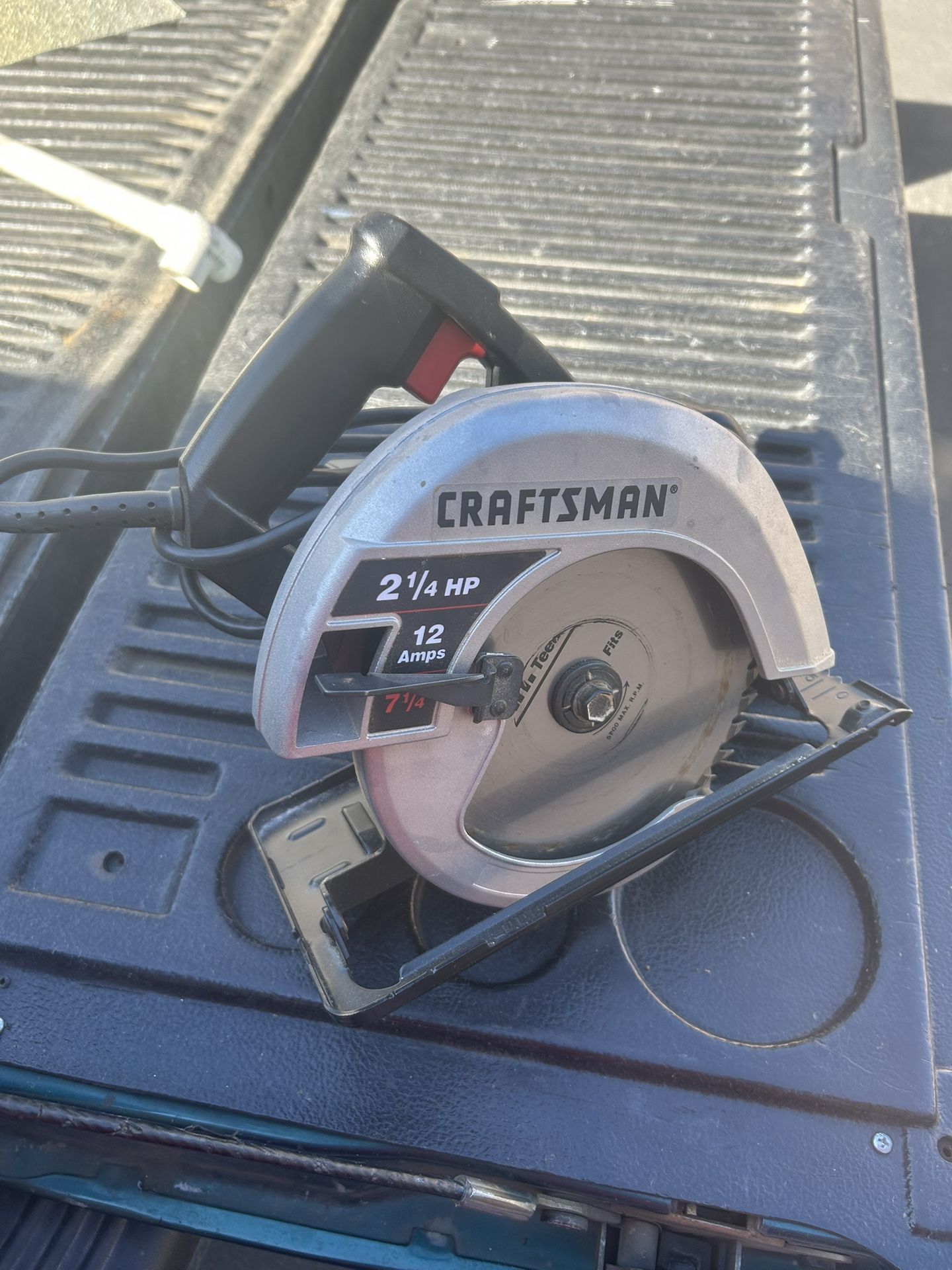 Skill Saw