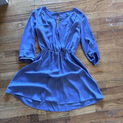 Women’s Dresses And Skirts 