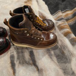 pay $200 for This Boots, but I sell them for $90 Dlls. 