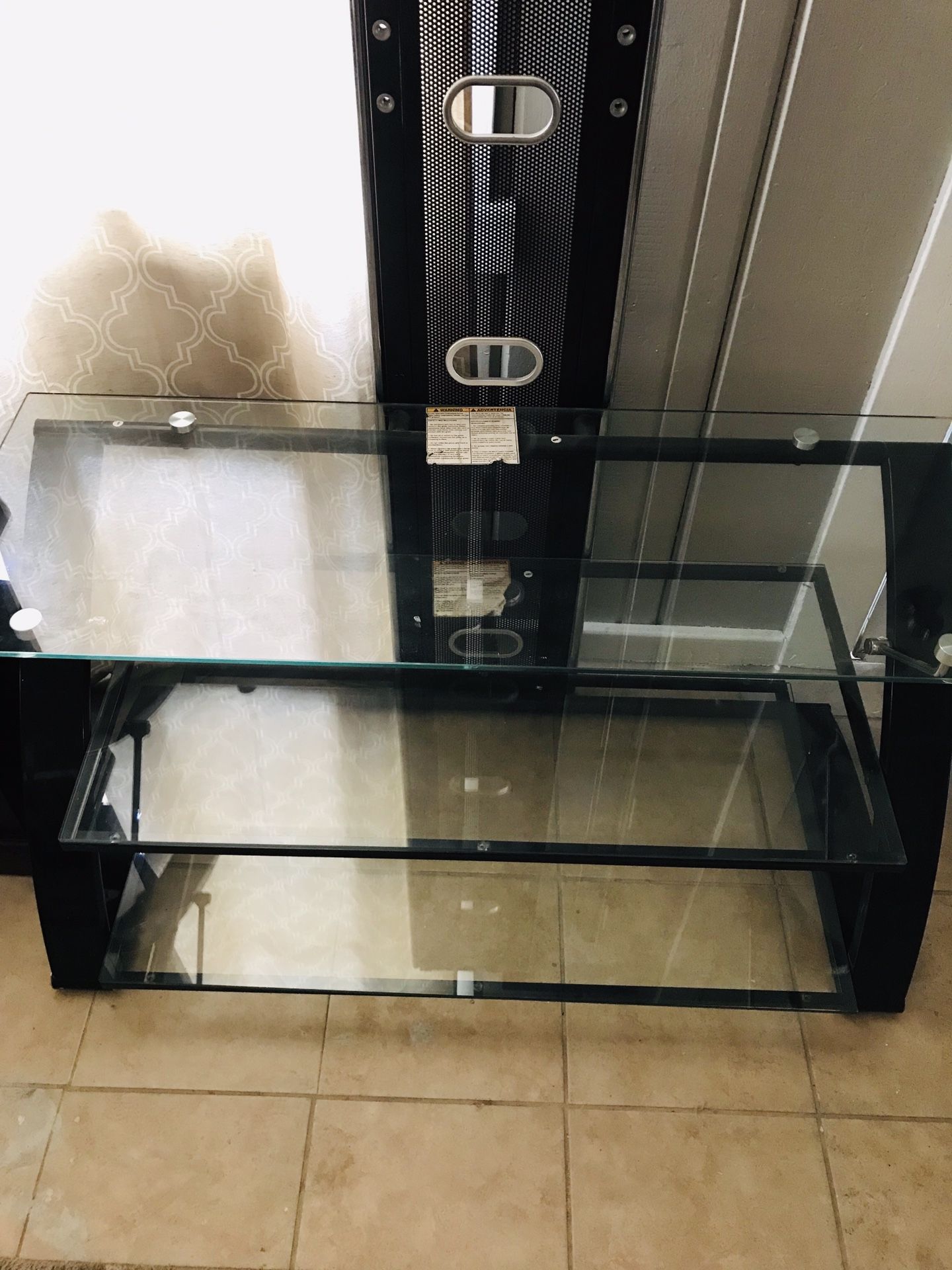 Tv stand free